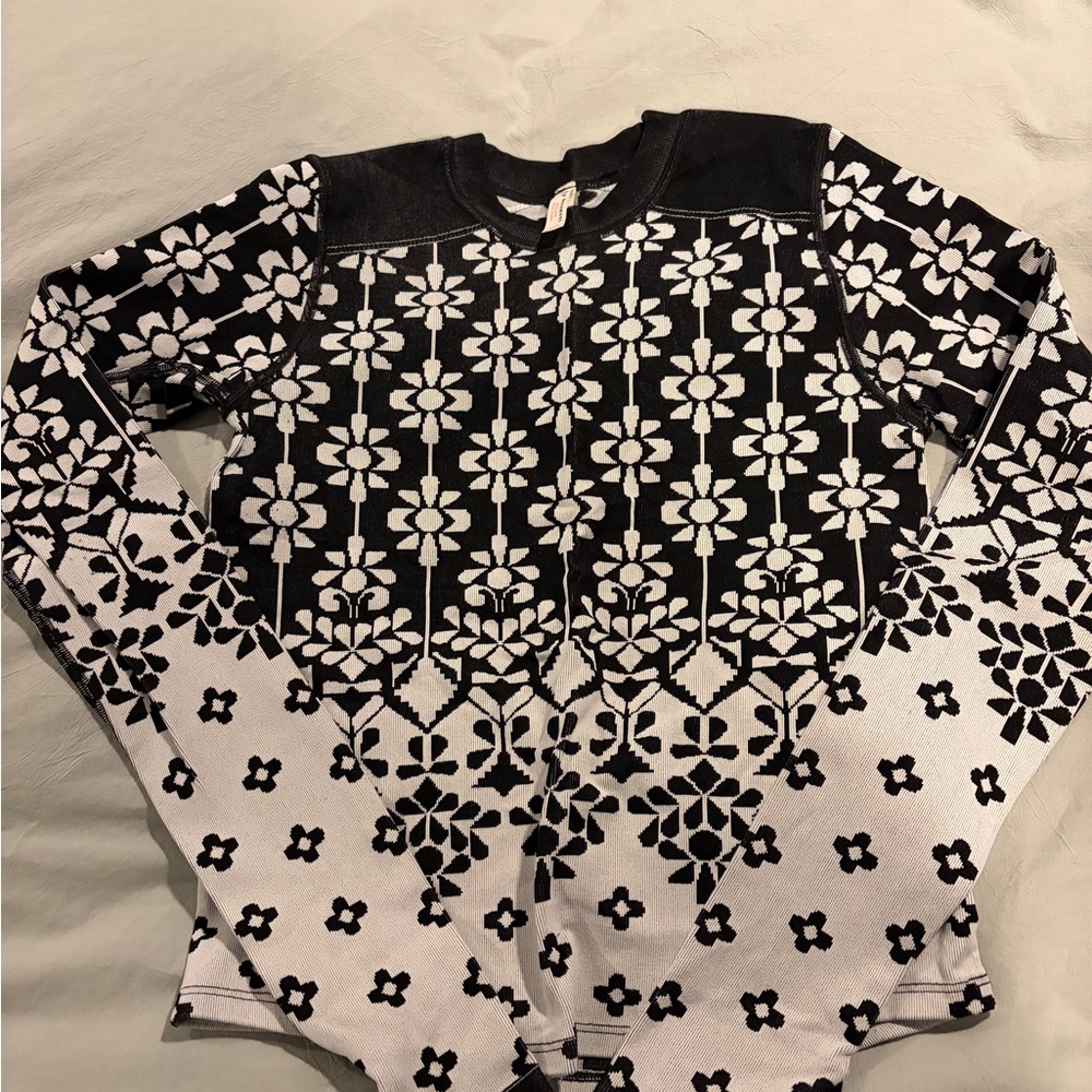 Free People Myoko Jacquard Layer T-Shirt Onyx XS / S